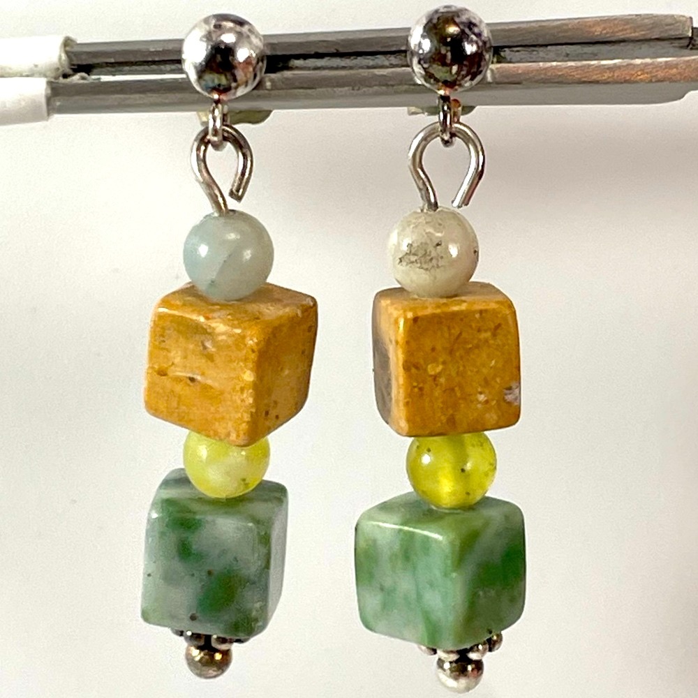 925 Sterling Silver Unsigned Artisan Jade and Yellow Jasper Dangle Earrings